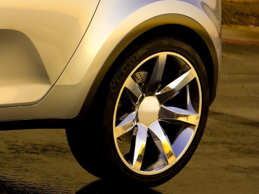  Kia Kue Concept 2007 года  (фото 18 из 55)